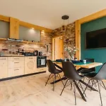 Butorowy Апартаменты *